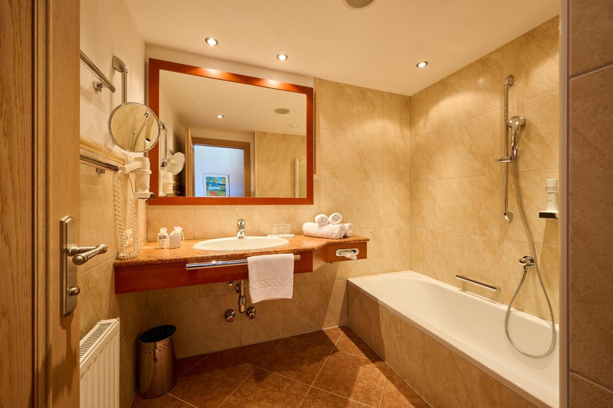 ווסטנדורף Landhotel Schermer מראה חיצוני תמונה